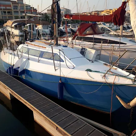 Voilier Proche Plage Parking Gratuit Sur Place *